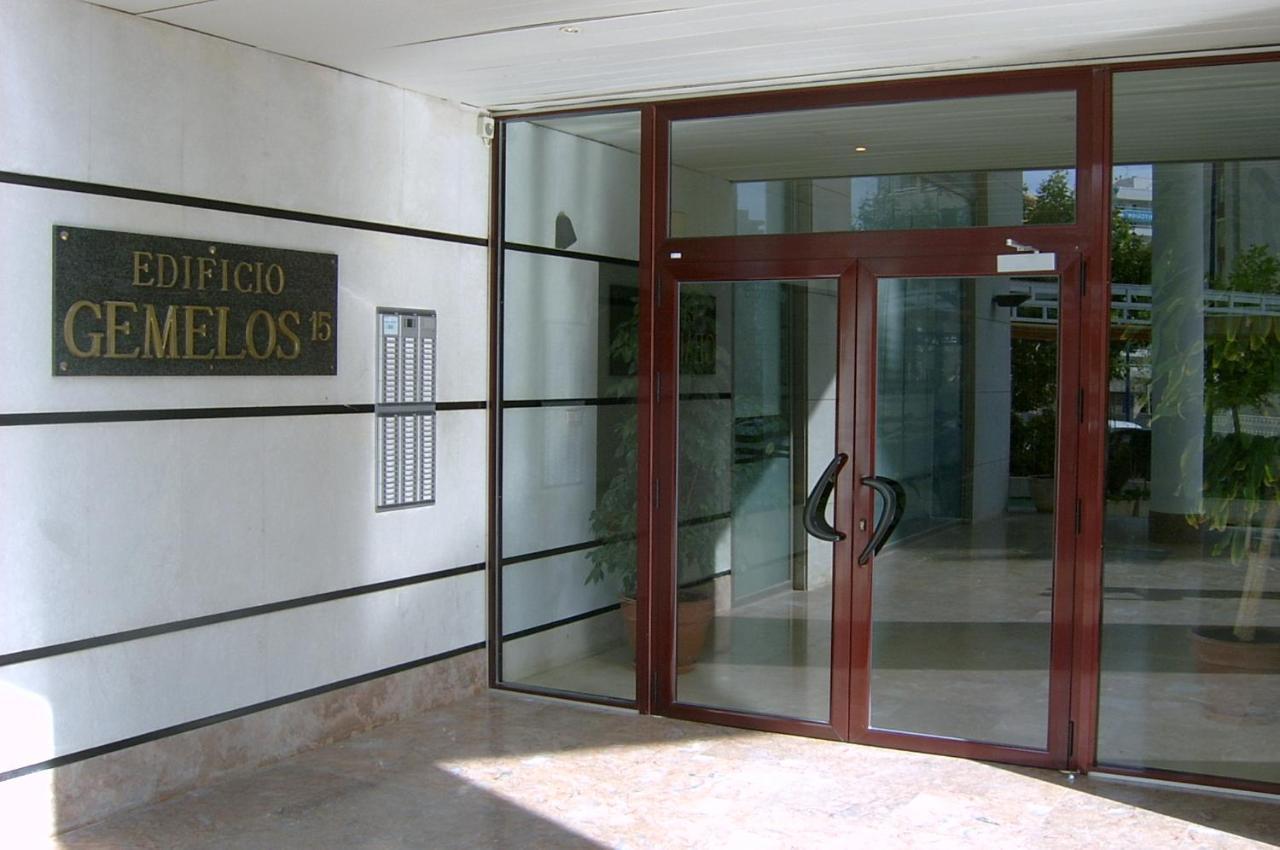 Gemelos 15 Turis - Premium Apartamentos Benidorm Zewnętrze zdjęcie